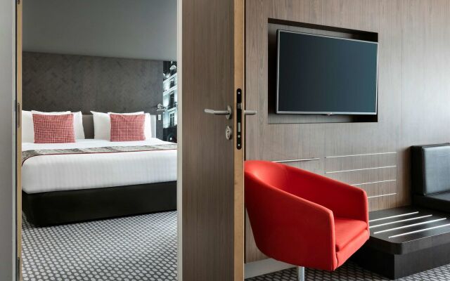 Melia Paris La Defense