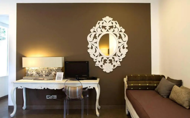 Villa Coklat 3Bdr. Drupadi Seminyak