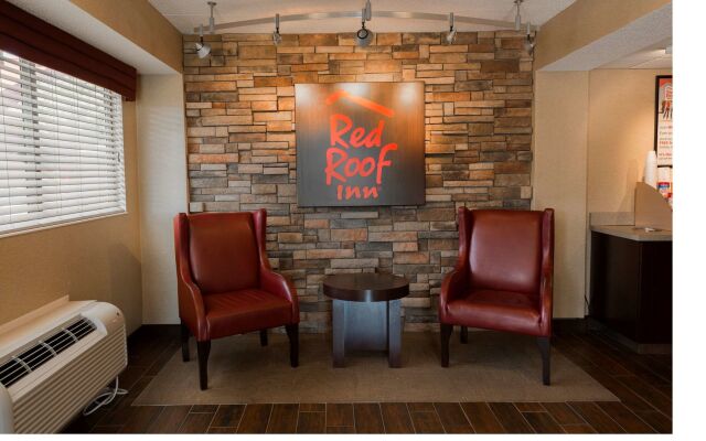 Red Roof Inn Rockford East – Casino District