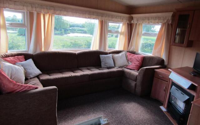 Fenlake holiday accommodation