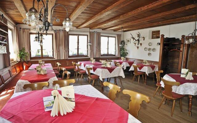 Hotel-Gasthof Adler