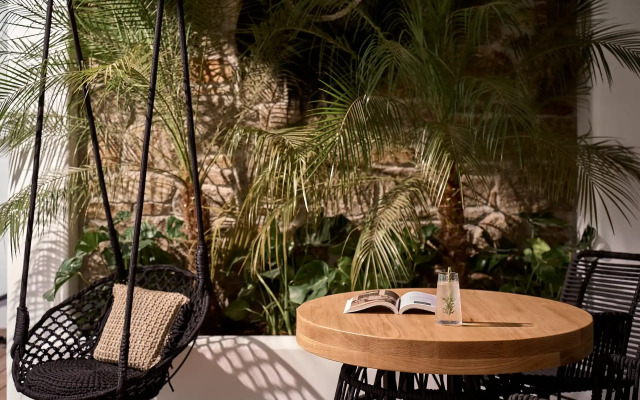 Aya Resort