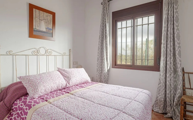 Quaint Holiday Home in Sevilla With Swimming Pool