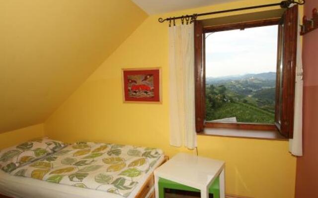 Vineyard Cottage Vrbek