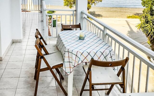 Stunning Apartment in Vasilika Evia With Wifi and 1 Bedrooms