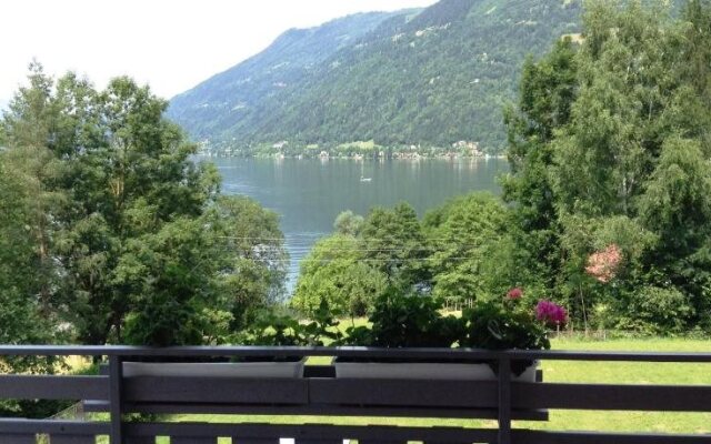 Appartementhaus Karantanien am Ossiacher See