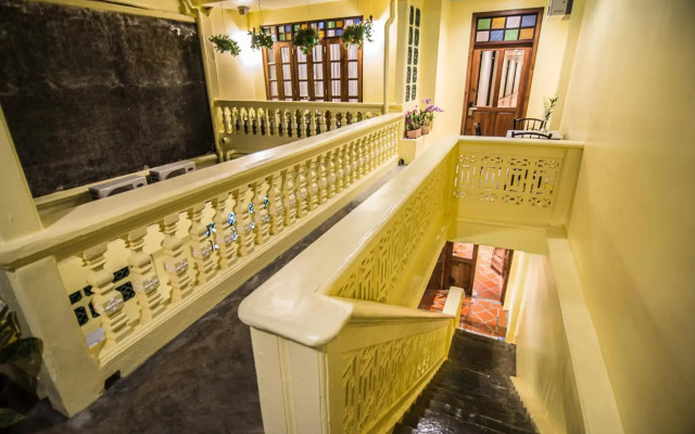 Woo Gallery and Boutique Hotel