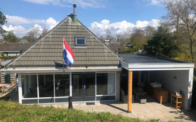 Holiday House With A Covered And Heated Terrace