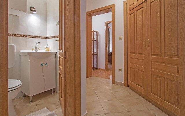 Awesome Home in Medulin With Wifi and 3 Bedrooms