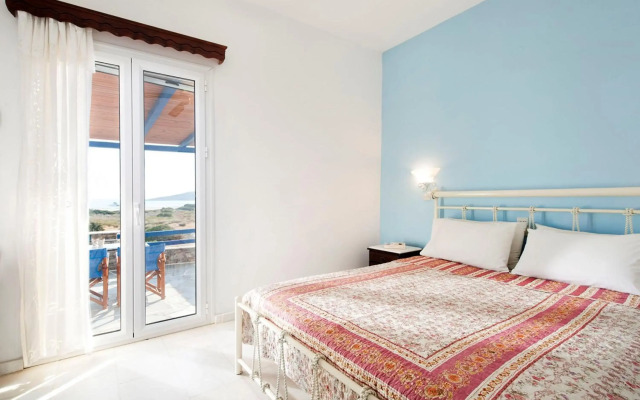 Dimitris Rooms