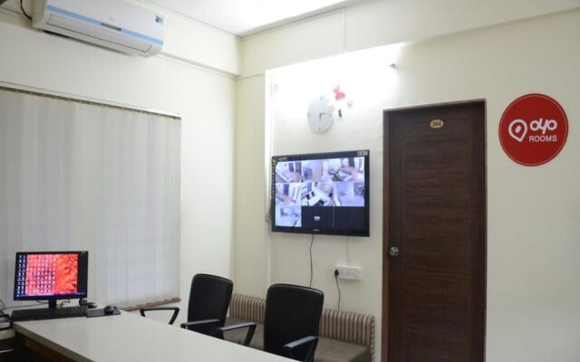 CozyNest Service Apartments - Baner Pune