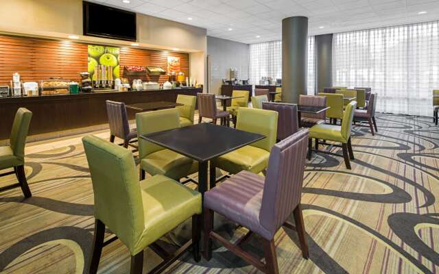 La Quinta Inn & Suites by Wyndham Buena Park