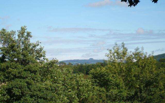 Garden Cottage & Granary
