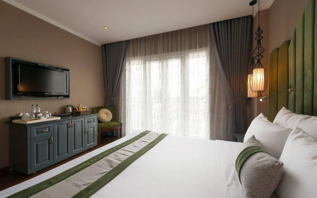 Essence Hanoi Hotel & Spa
