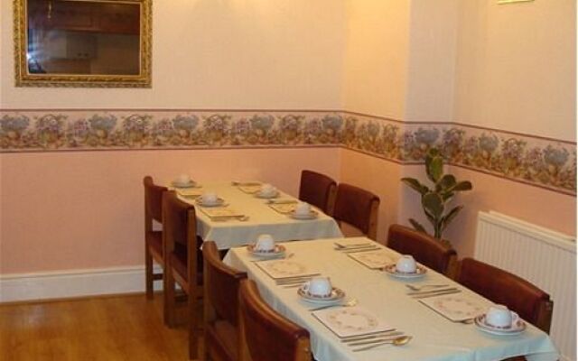Belmont Hotel