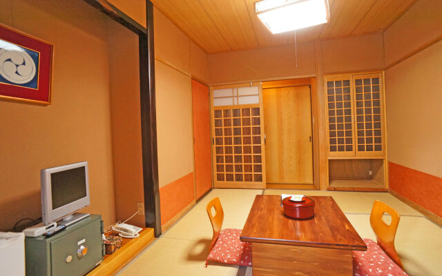 Hot Spring Inn Banya