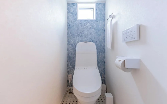 Nishikujo Maison Le Bleu Chigusa