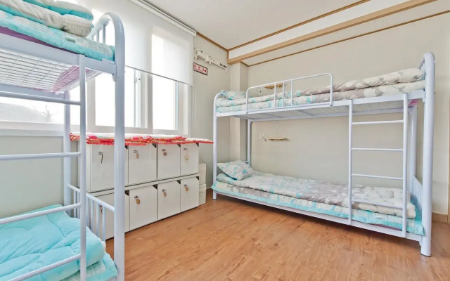 Gyeongju Guesthouse Travel Road