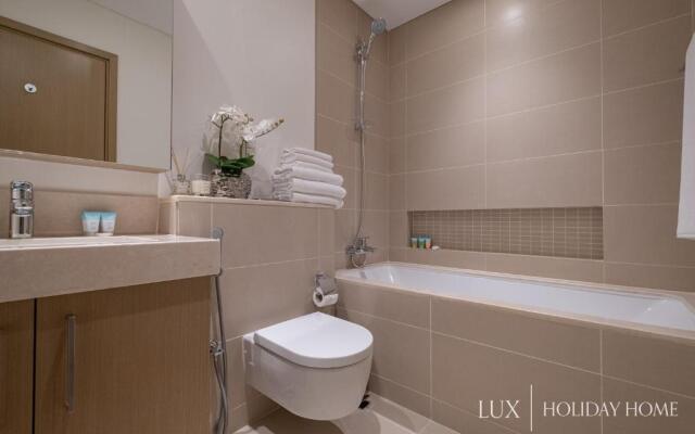LUX 52 42 Deluxe Island view suite