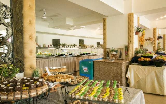 Andalusia Beach Hotel & Aqua Park - All Inclusive