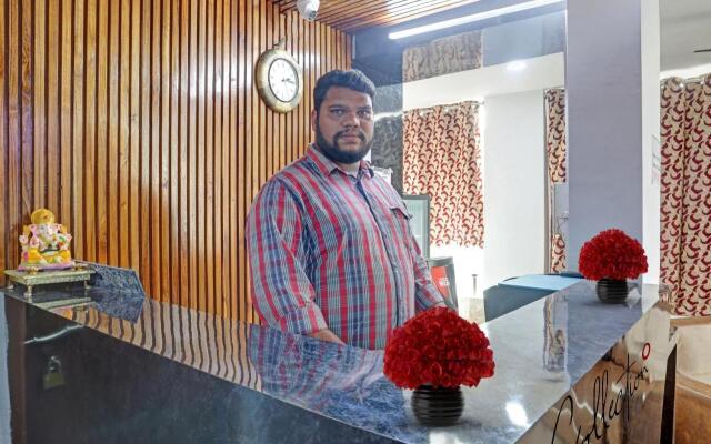 Capital O 70268 Vihari Grand Inn