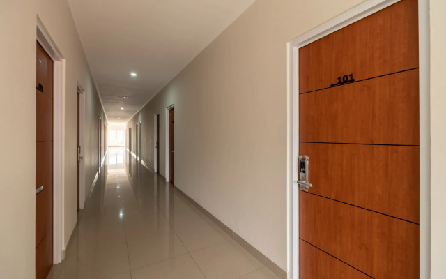 Urbanview Hotel Syariah DJ Gading Serpong