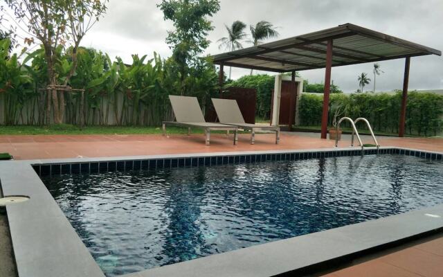Tropical 2 Bedroom Pool Vill by PPF