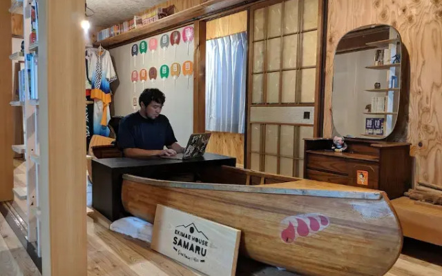 Ekimae House Samaru Hostel