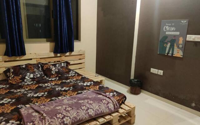 Spacious 1BHK @Thane, Free Wi-Fi, Free Parking.