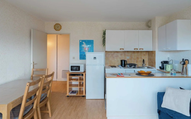 Charm 2 Rooms With Parking in Heart of Deauville