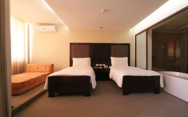 Coron Gateway Hotel & Suites