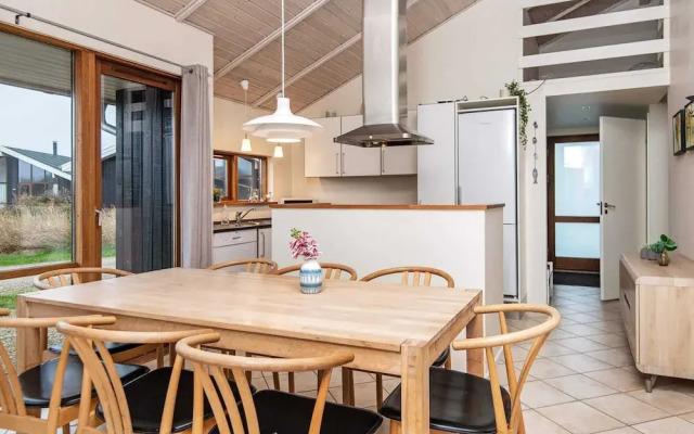 8 Person Holiday Home in Ulfborg