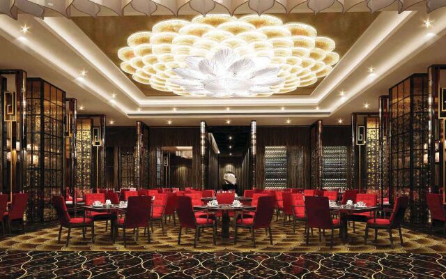 The Parisian Macao