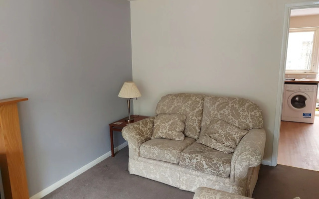 Tranquil Northampton Retreat