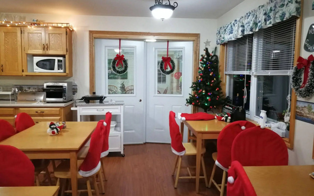 Dewar's Inn on the River