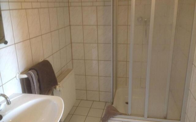 Gasthof & Pension Zum Saalestrand