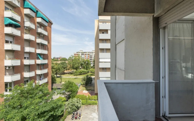 Housmart Fossolo 28 (Limited Hours Front Desk Need To Contact Property In Advance)
