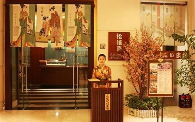 Grand View Hotel
