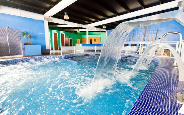 Bahia Tropical