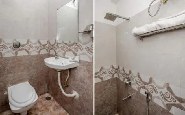Hotel Metro by OYO Rooms