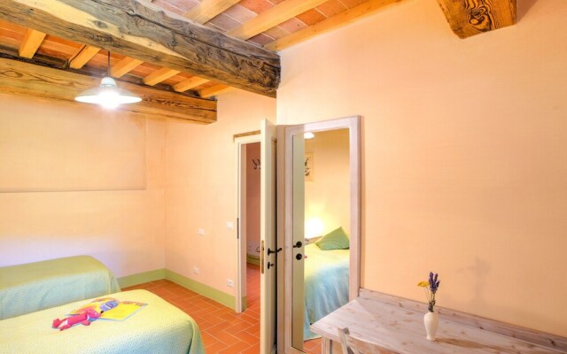 Cozy Holiday Home in Anghiari Italy With Pool