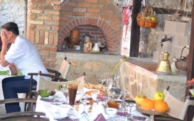 Hagiati Guesthouse