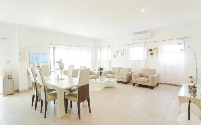 Accra Luxury Apartments at Pine Court
