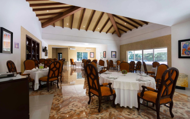 MM Grand Hotel Puebla, Tapestry Collection by Hilton