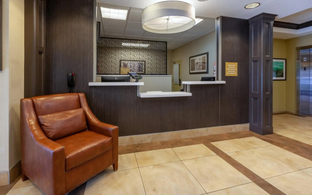 Candlewood Suites West Springfield by IHG
