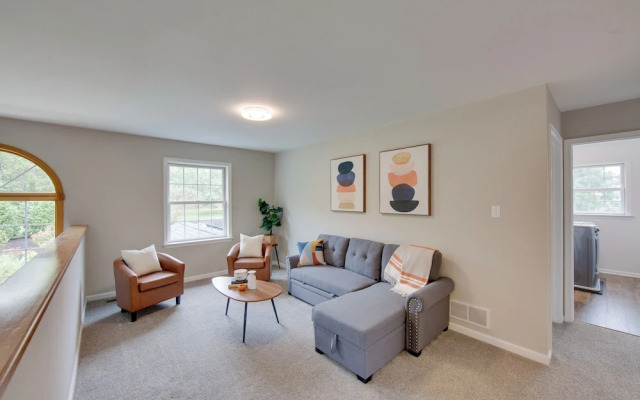 Game Room & Covered Patio: Hummelstown Hideaway