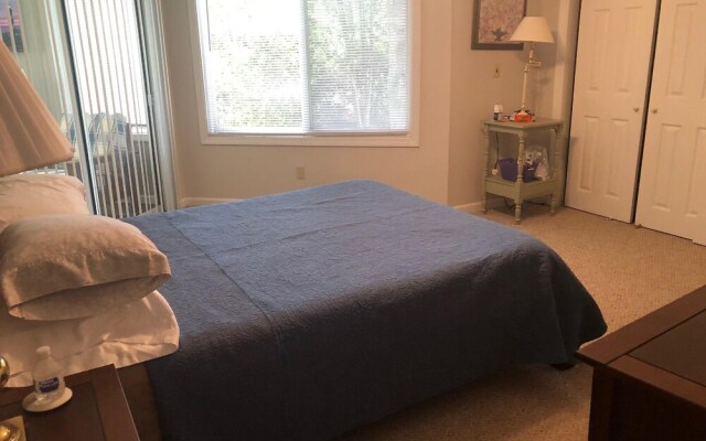 York Street - Y103-wr by Getaway