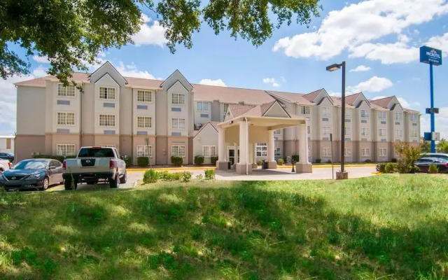 Microtel Inn & Suites By Wyndham Scott/Lafayette