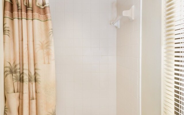 2464 Blind Pass Court