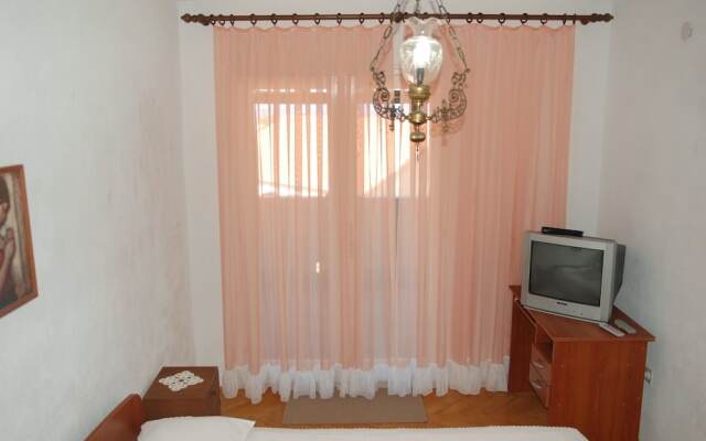 Apartments And Rooms Anka